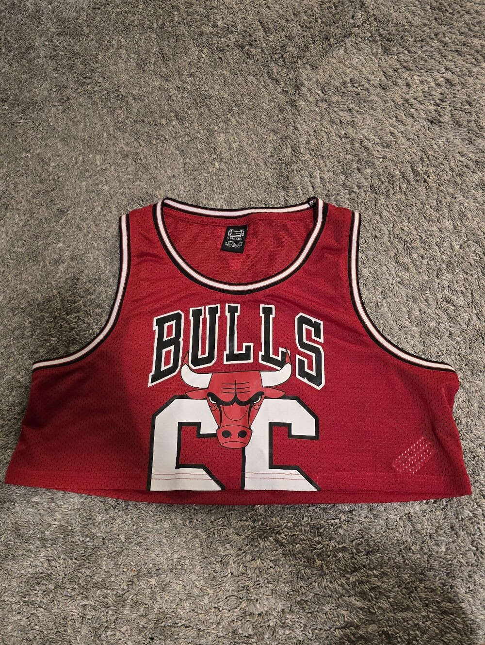 Ultra GAME Chicago Bulls NBA Basketball Jersey Red Women's Cropped XL
